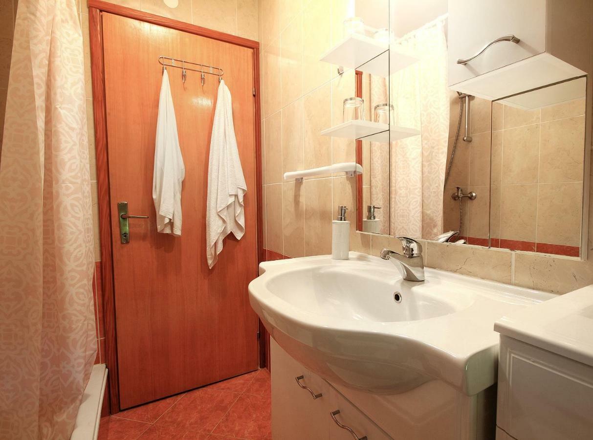 Apartment Medeni Rakovica Bagian luar foto